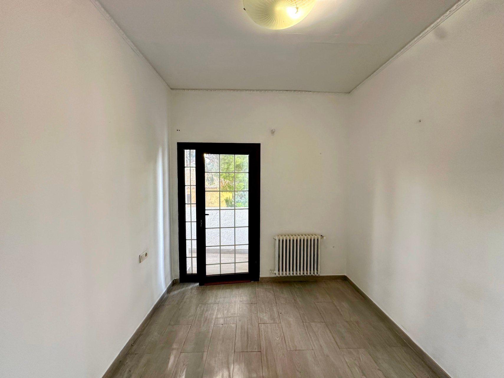 Villa de lujo con jardín privado y piscina en Cumbres de San Antonio