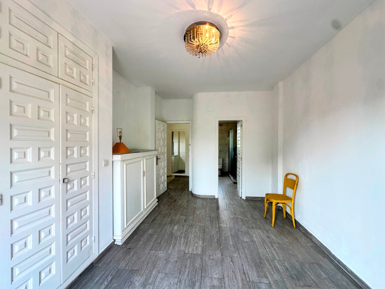 Villa de lujo con jardín privado y piscina en Cumbres de San Antonio