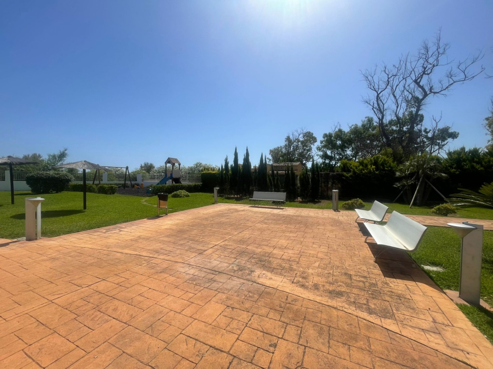 Exclusivo apartamento en primera línea de mar en una zona privilegiada de Dénia