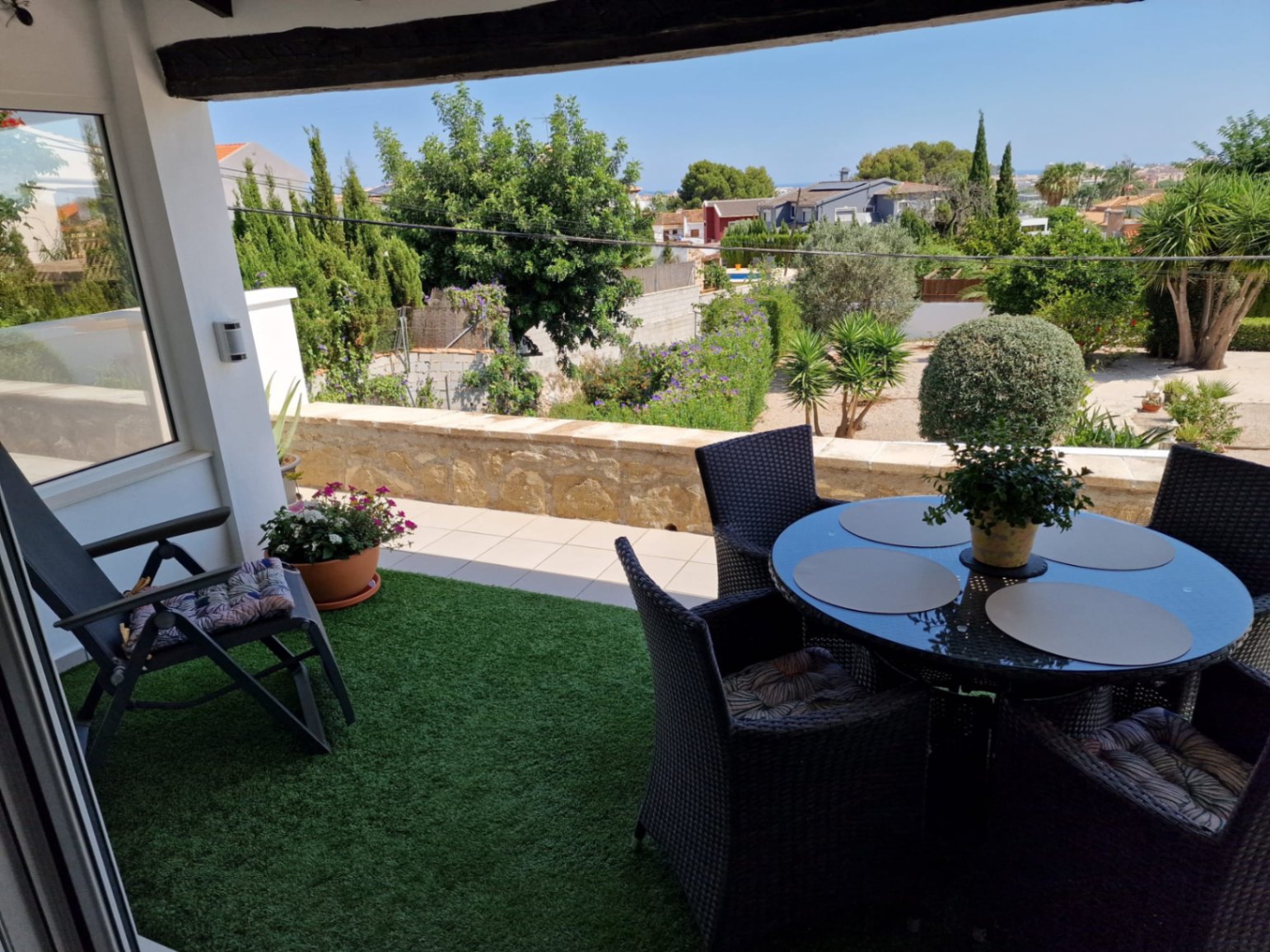 Magnífica villa en alquiler anual (disponible a partir del 1 de julio)