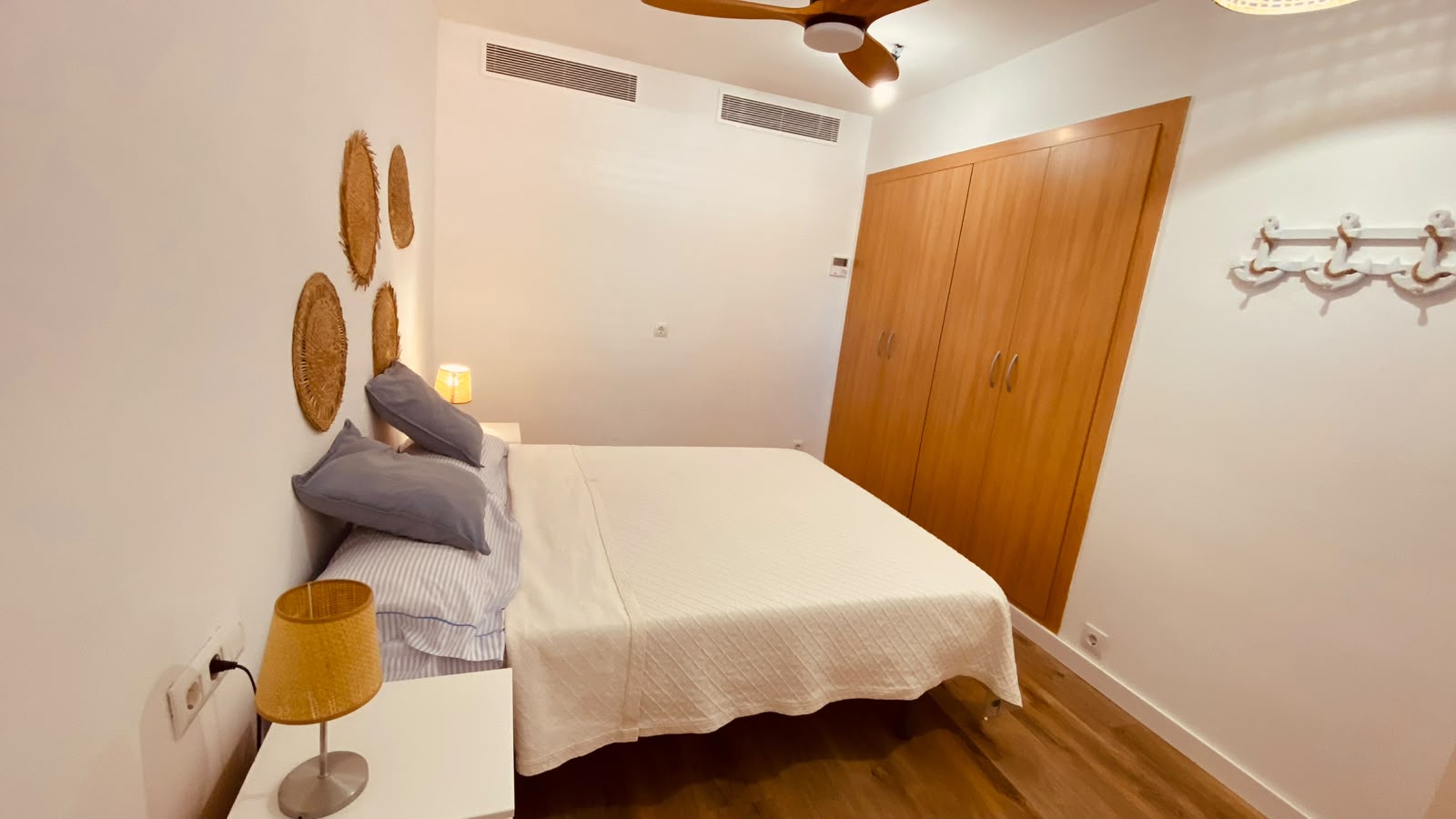 Encantador apartamento con piscina y parking en una ubicación privilegiada