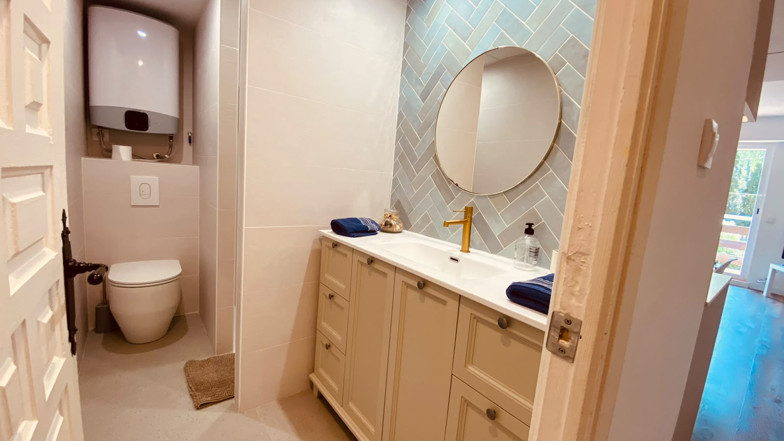 Encantador apartamento con piscina y parking en una ubicación privilegiada