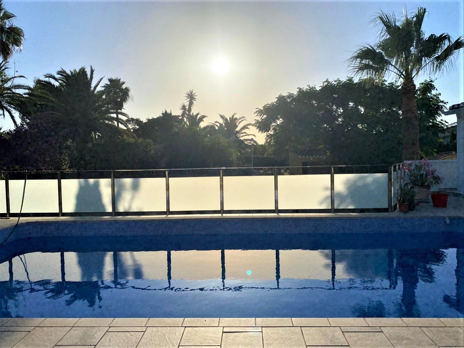 Magnífica villa en alquiler ANUAL con vistas al mar y a la montaña, YA DISPONIBLE