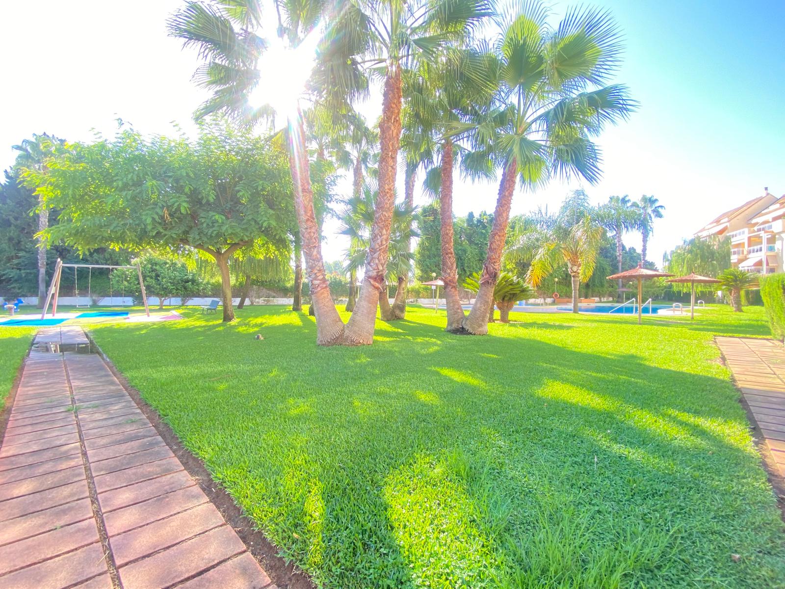 Magnífico apartamento en planta baja en alquiler de temporada - SEPTIEMBRE A JUNIO