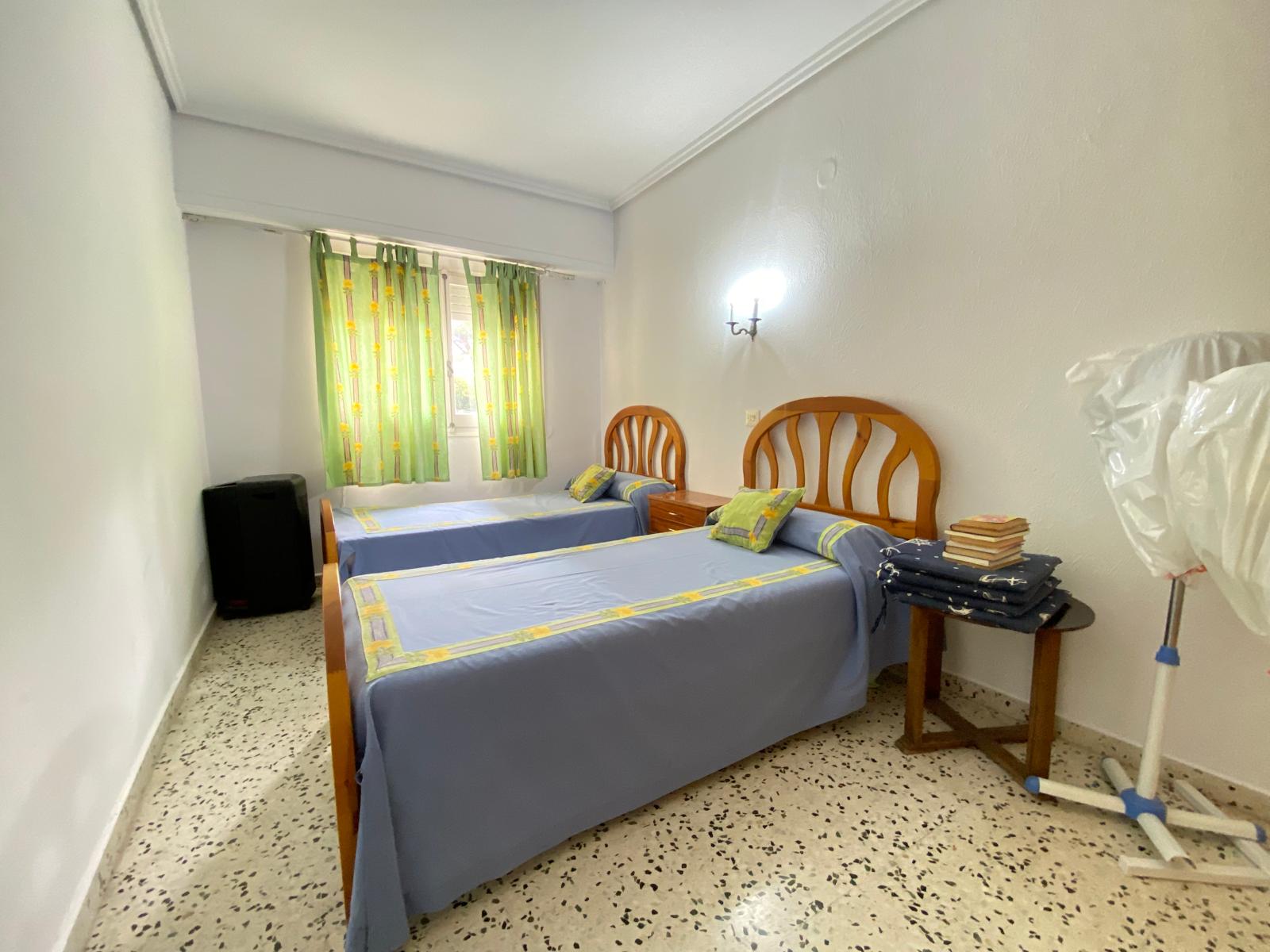 Magnífica vivienda en venta en Las Rotas, Dénia, con vistas al mar y plaza de parking