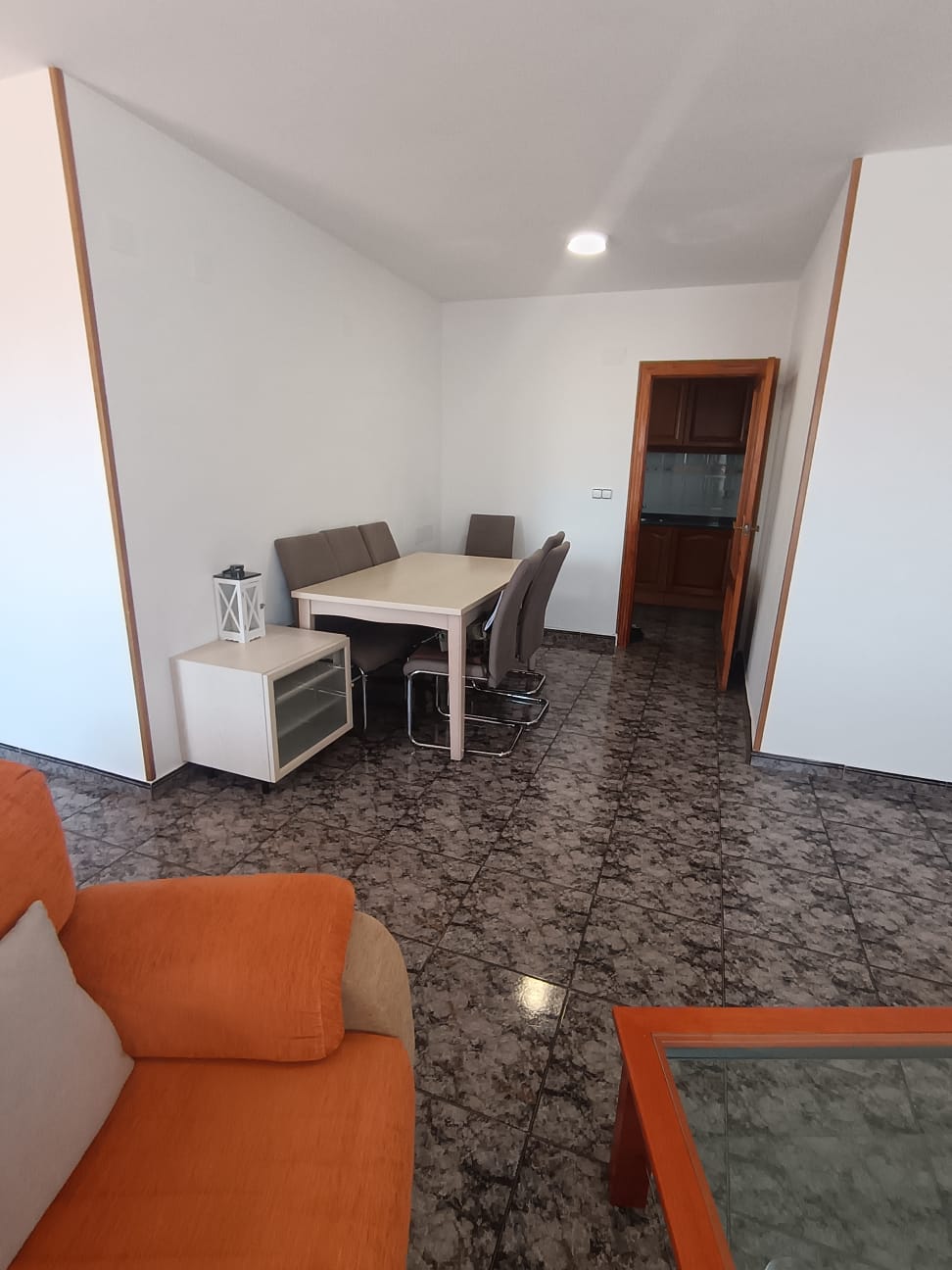 Dachgeschosswohnung mit großer Terrasse im Zentrum von Dénia