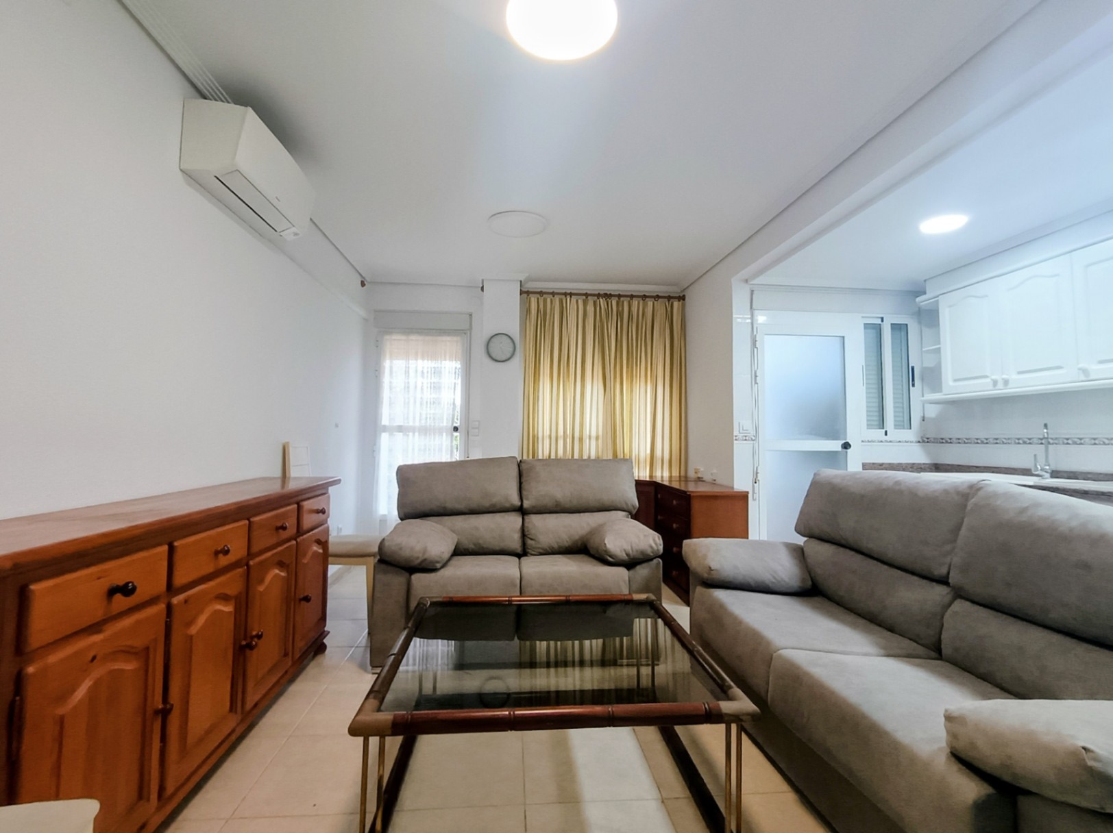 Appartement au rez-de-chaussée avec 3 chambres et d'excellentes parties communes à Las Marinas, Dénia