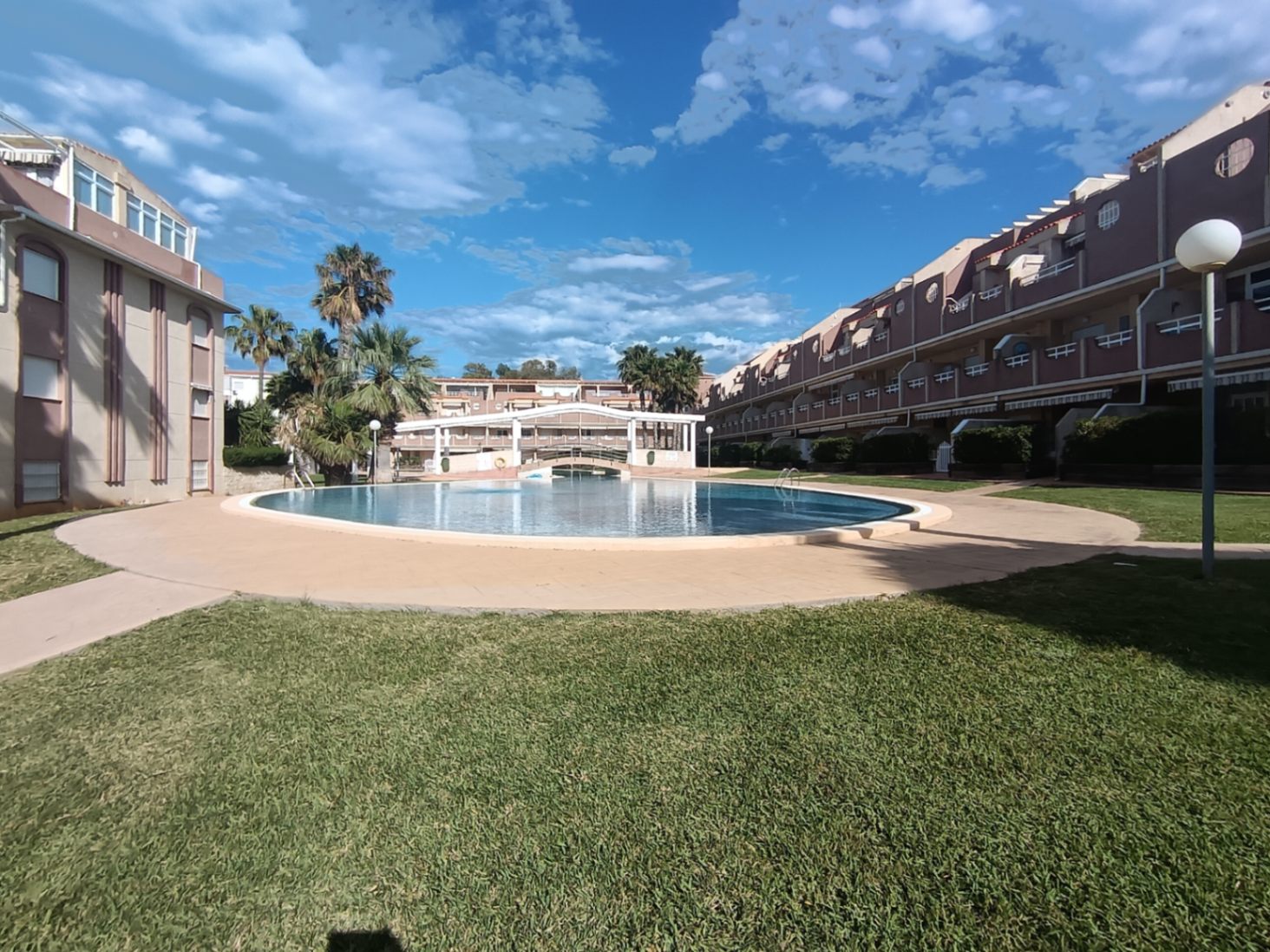 Appartement au rez-de-chaussée avec 3 chambres et d'excellentes parties communes à Las Marinas, Dénia