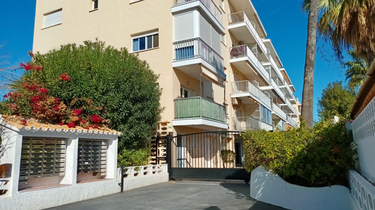 Apartment with access to the beach in Dénia
