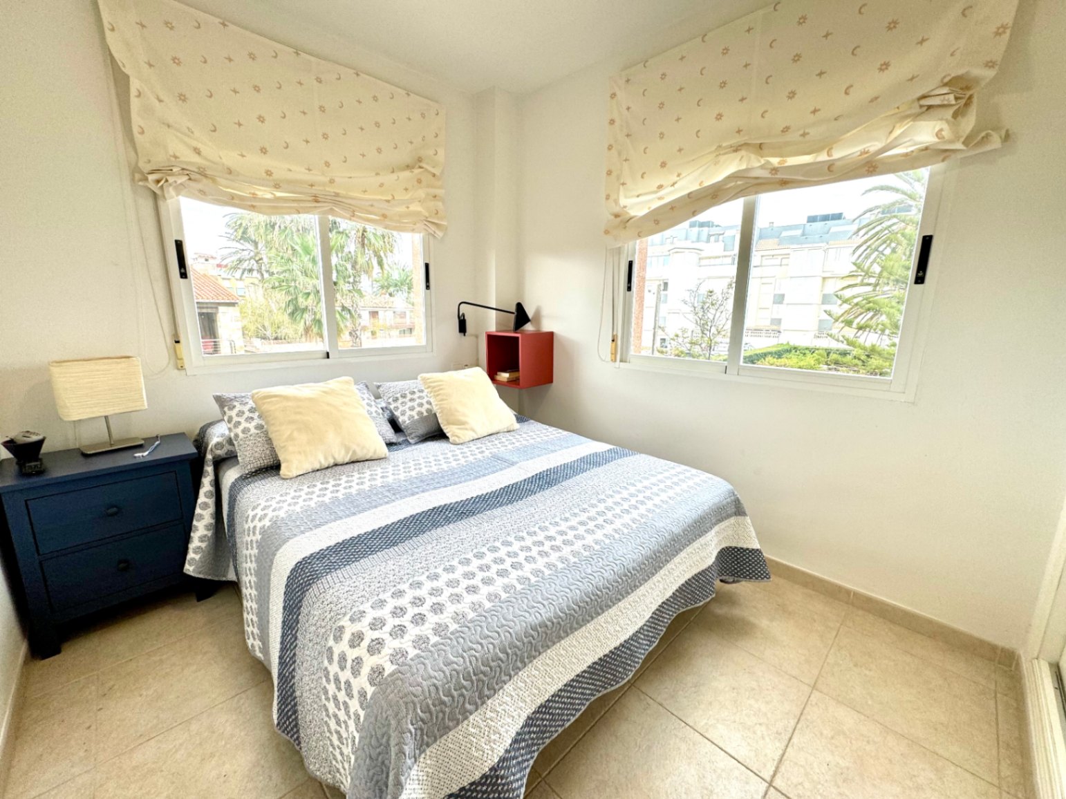 Apartment for sale in Las Marinas