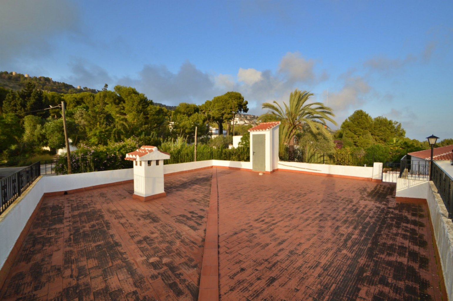 Haz de esta villa en Jávea la casa de tus sueños: Oportunidad de renovación