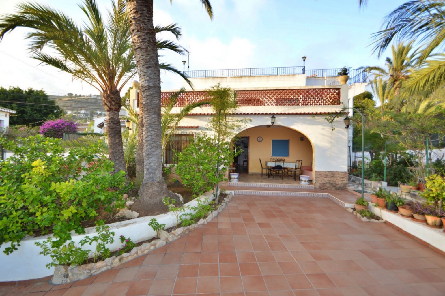 Haz de esta villa en Jávea la casa de tus sueños: Oportunidad de renovación