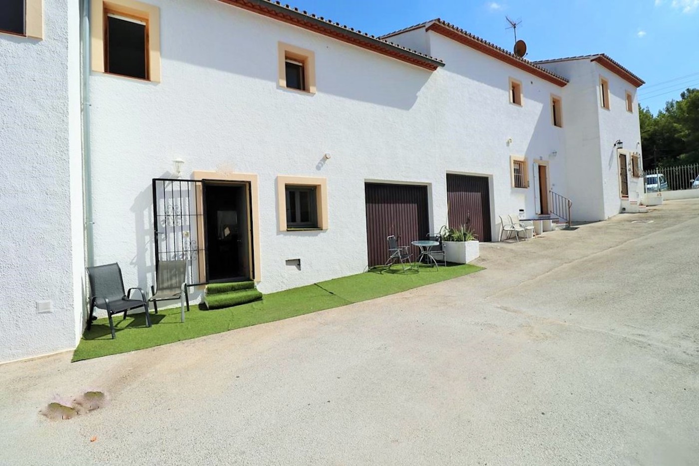 VENTA DE ADOSADO EN PEDREGUER